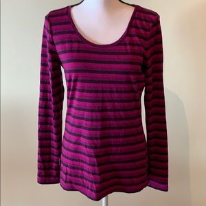 Icebreaker merino wool scoop neck